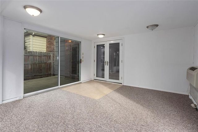 3401 E 105th Terrace, Kansas City, MO 64137