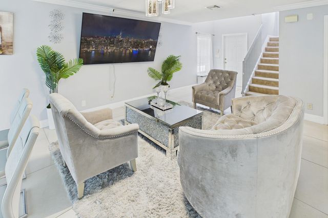 657 PERDIDO HEIGHTS Drive, Lake Belvedere Estates, West Palm Beach, FL 33413