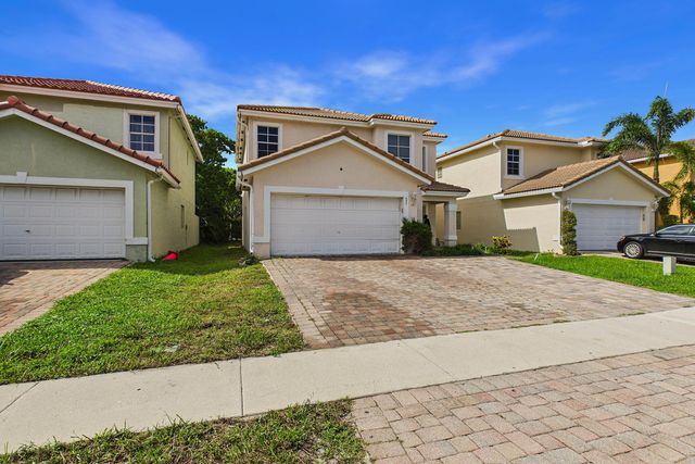657 PERDIDO HEIGHTS Drive, Lake Belvedere Estates, West Palm Beach, FL 33413