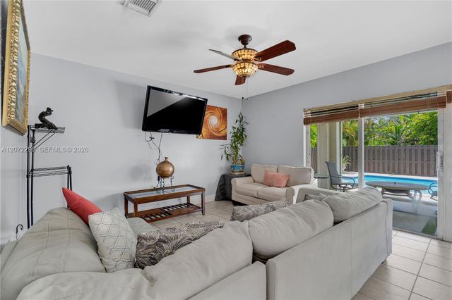 16711 SW 140th Avenue, Miami, FL 33177