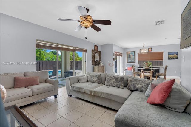 16711 SW 140th Avenue, Miami, FL 33177