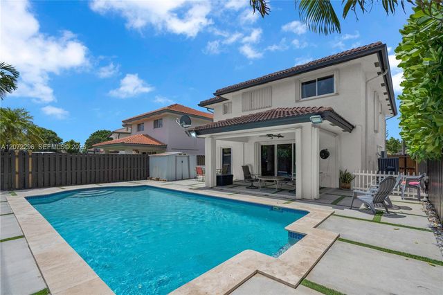 16711 SW 140th Avenue, Miami, FL 33177