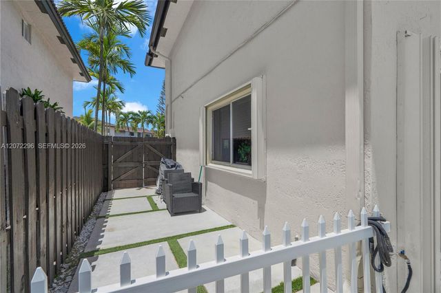 16711 SW 140th Avenue, Miami, FL 33177