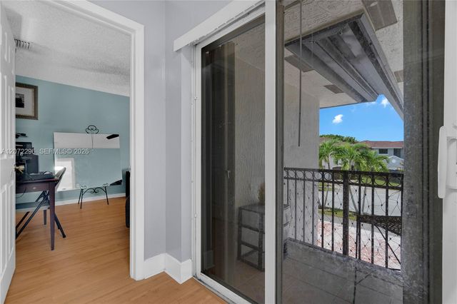 16711 SW 140th Avenue, Miami, FL 33177