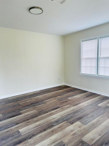 630 Hoover Street, Malvern, AR 72104