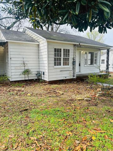 630 Hoover Street, Malvern, AR 72104