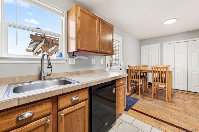 2830 Renshaw Street, Strasburg, CO 80136