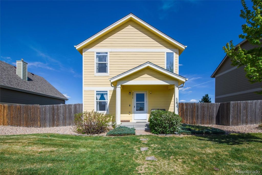 2830 Renshaw Street, Strasburg, CO 80136