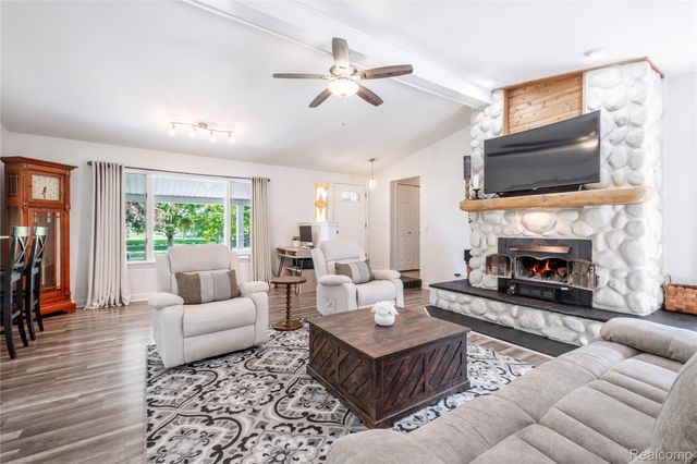 4418 N Gale Road, Richfield Township, MI 48423