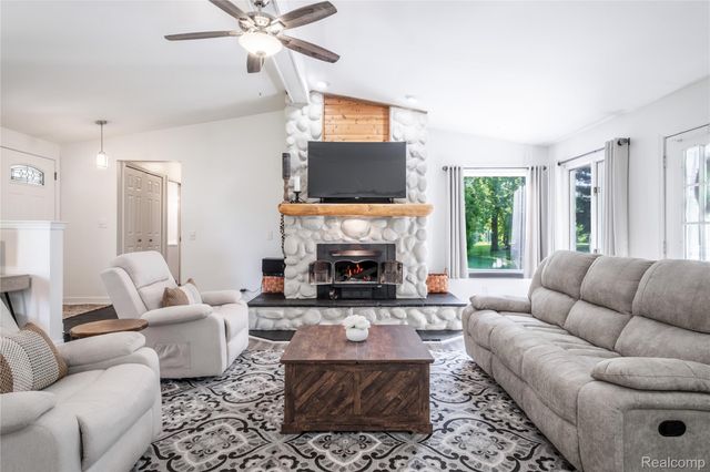 4418 N Gale Road, Richfield Township, MI 48423