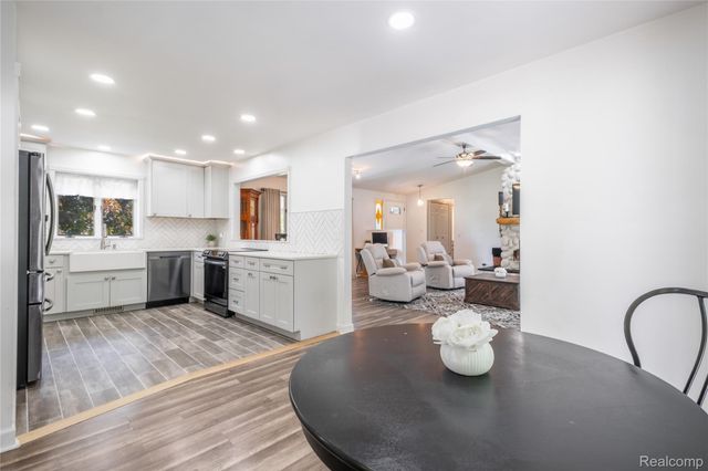 4418 N Gale Road, Richfield Township, MI 48423