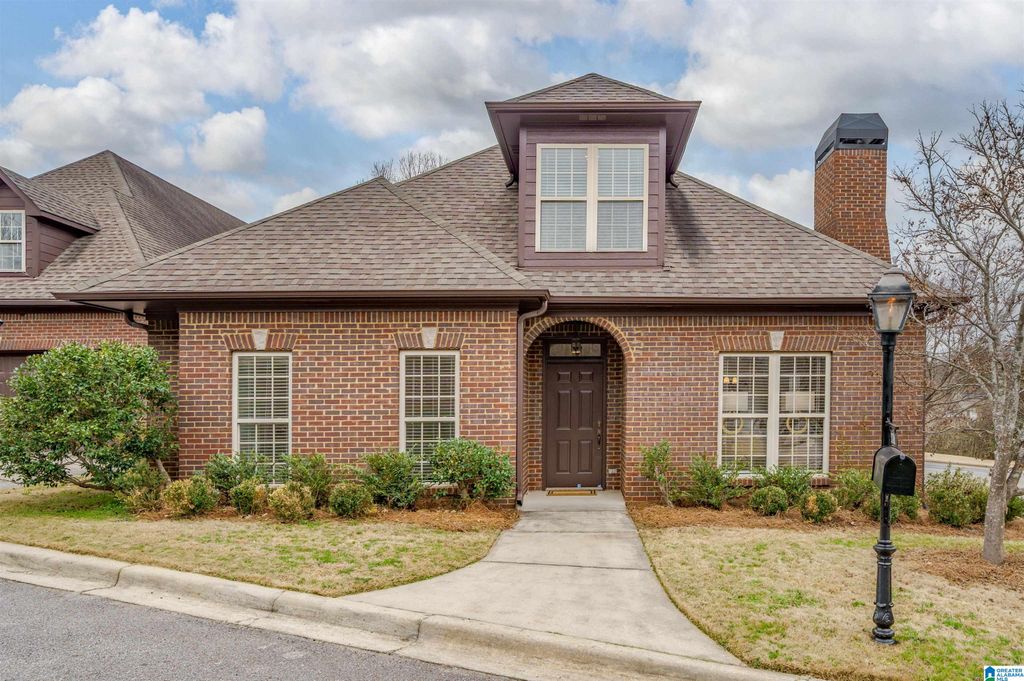 2701 PRUETT PLACE, Vestavia Hills, AL 35243