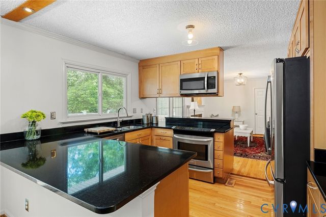 1906 Moonwind Pl, Henrico, VA 23238