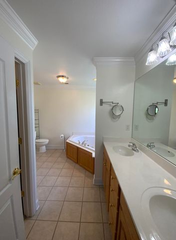 52 Briarstone Drive, Rossville, GA 30741