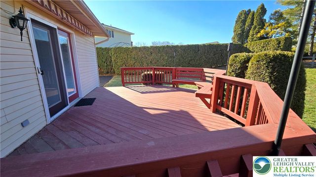 611 Buckingham Drive, Northampton Boro, PA 18067