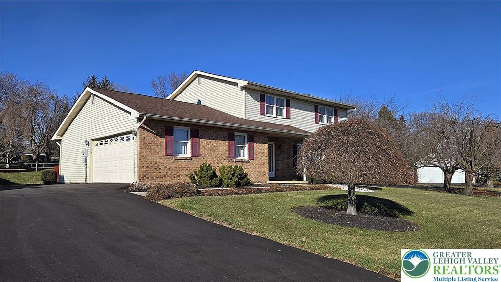 611 Buckingham Drive, Northampton Boro, PA 18067