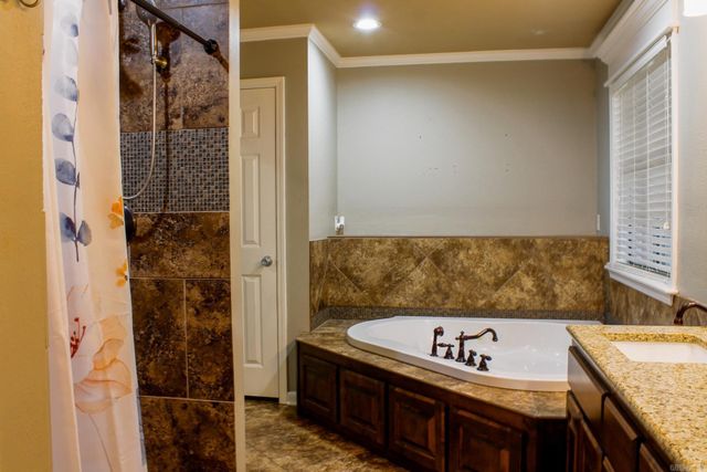 9 Weaver Street, Vilonia, AR 72173