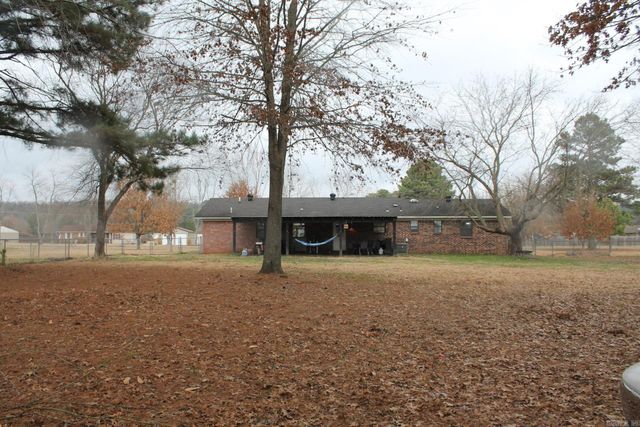 9 Weaver Street, Vilonia, AR 72173
