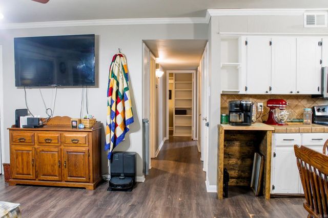 9 Weaver Street, Vilonia, AR 72173