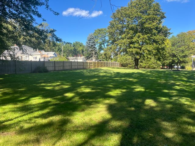 17 Montello, Middleboro, MA 02346