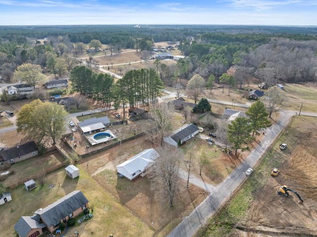 6 COUNTY ROAD 236 RD, Corinth, MS 38834