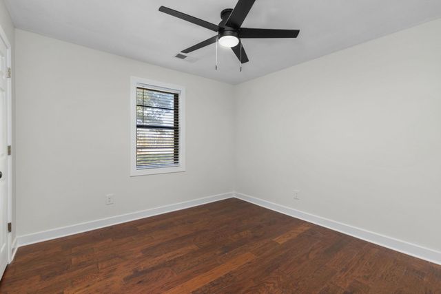 6 COUNTY ROAD 236 RD, Corinth, MS 38834