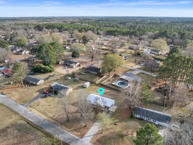 6 COUNTY ROAD 236 RD, Corinth, MS 38834