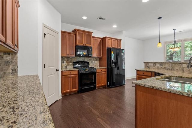 8505 Village School Drive, Cumming, GA 30041