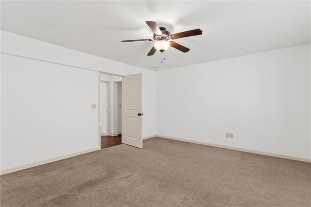 8505 Village School Drive, Cumming, GA 30041