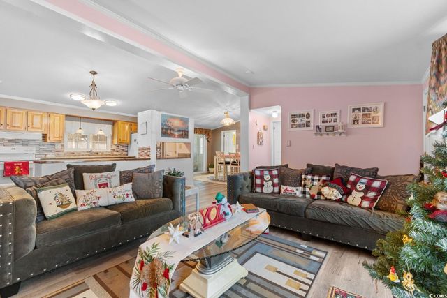 883 Grand Strand Trail, Murrells Inlet, SC 29576