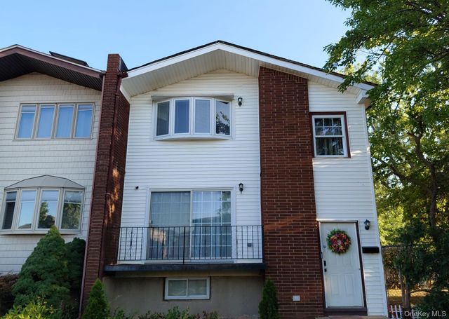 271 Leverett Avenue, Staten Island, NY 10308
