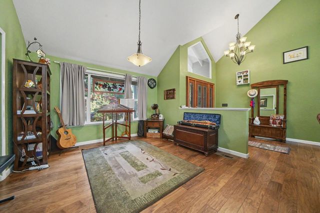 5535 Silver Saddle Ct, Hathaway Pines, CA 95233