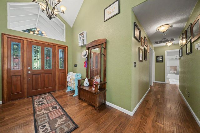 5535 Silver Saddle Ct, Hathaway Pines, CA 95233