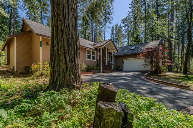 5535 Silver Saddle Ct, Hathaway Pines, CA 95233