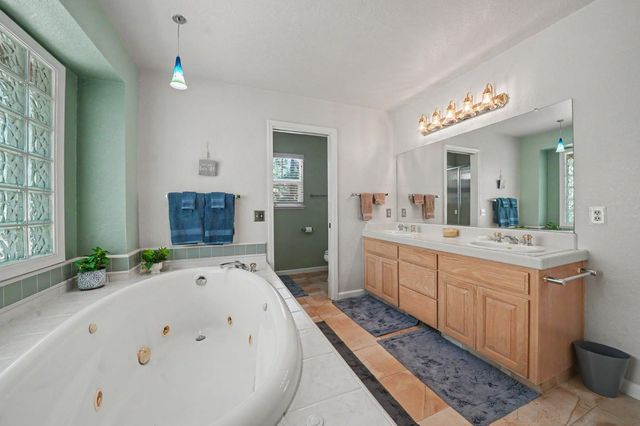 5535 Silver Saddle Ct, Hathaway Pines, CA 95233