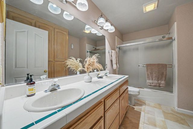 5535 Silver Saddle Ct, Hathaway Pines, CA 95233