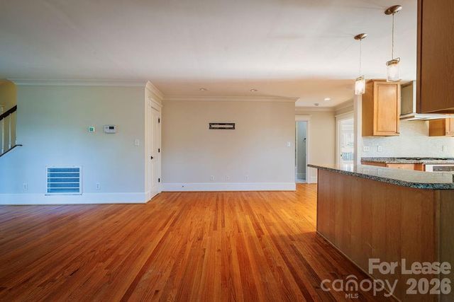 435 Walnut Avenue, Charlotte, NC 28208