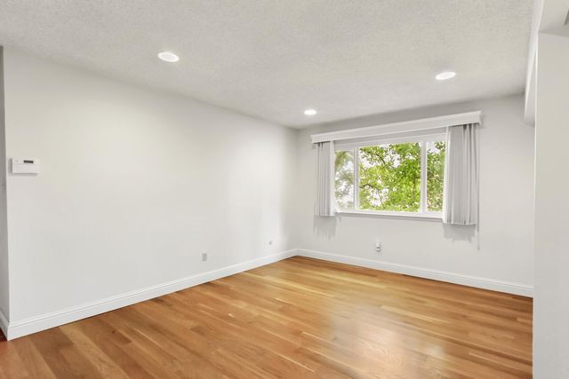 7738 La Mancha Way, Sacramento, CA 95823