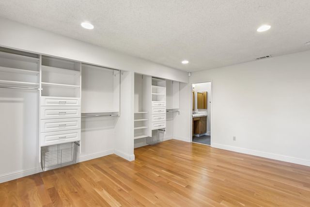 7738 La Mancha Way, Sacramento, CA 95823