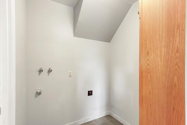 7738 La Mancha Way, Sacramento, CA 95823