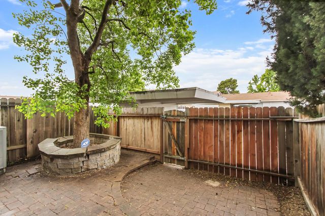 7738 La Mancha Way, Sacramento, CA 95823