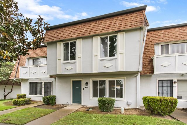 7738 La Mancha Way, Sacramento, CA 95823