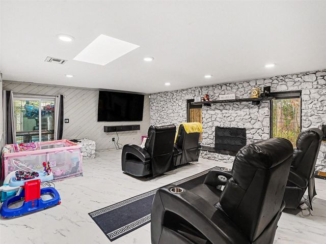 1162 CORETTA WAY, Orlando, FL 32805