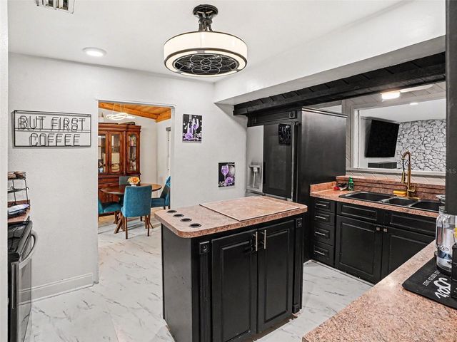 1162 CORETTA WAY, Orlando, FL 32805