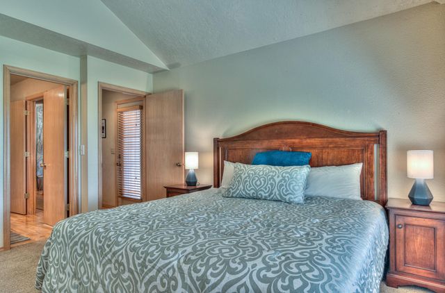 57377 Pole House Lane 1, Sunriver, OR 97707