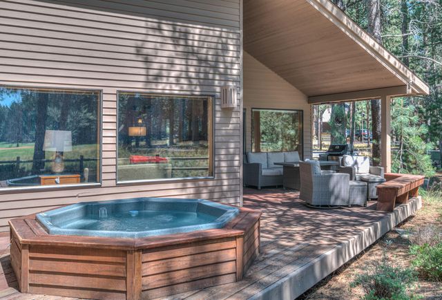 57377 Pole House Lane 1, Sunriver, OR 97707