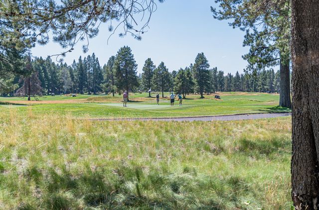 57377 Pole House Lane 1, Sunriver, OR 97707