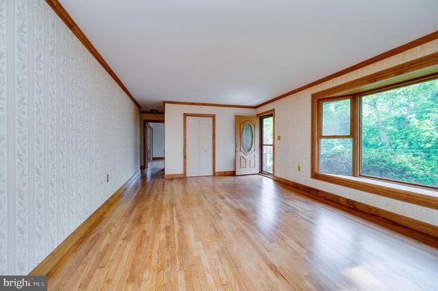 669 SUMMER MOUNTAIN RD, Bernville, PA 19506