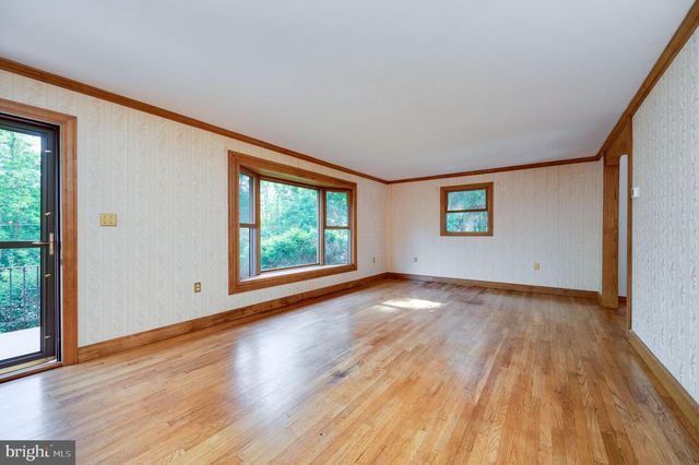 669 SUMMER MOUNTAIN RD, Bernville, PA 19506