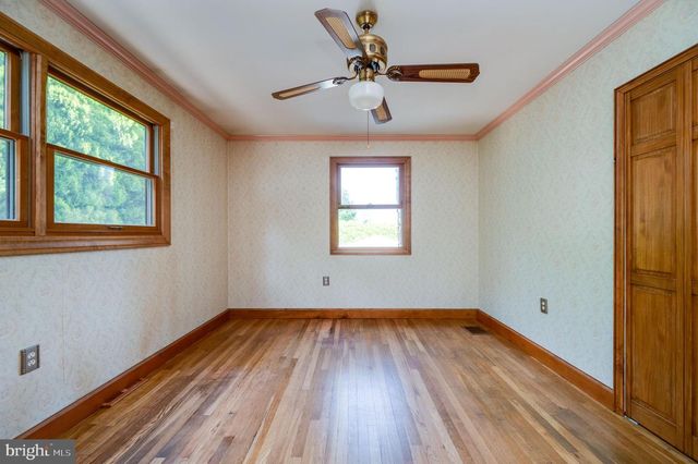 669 SUMMER MOUNTAIN RD, Bernville, PA 19506